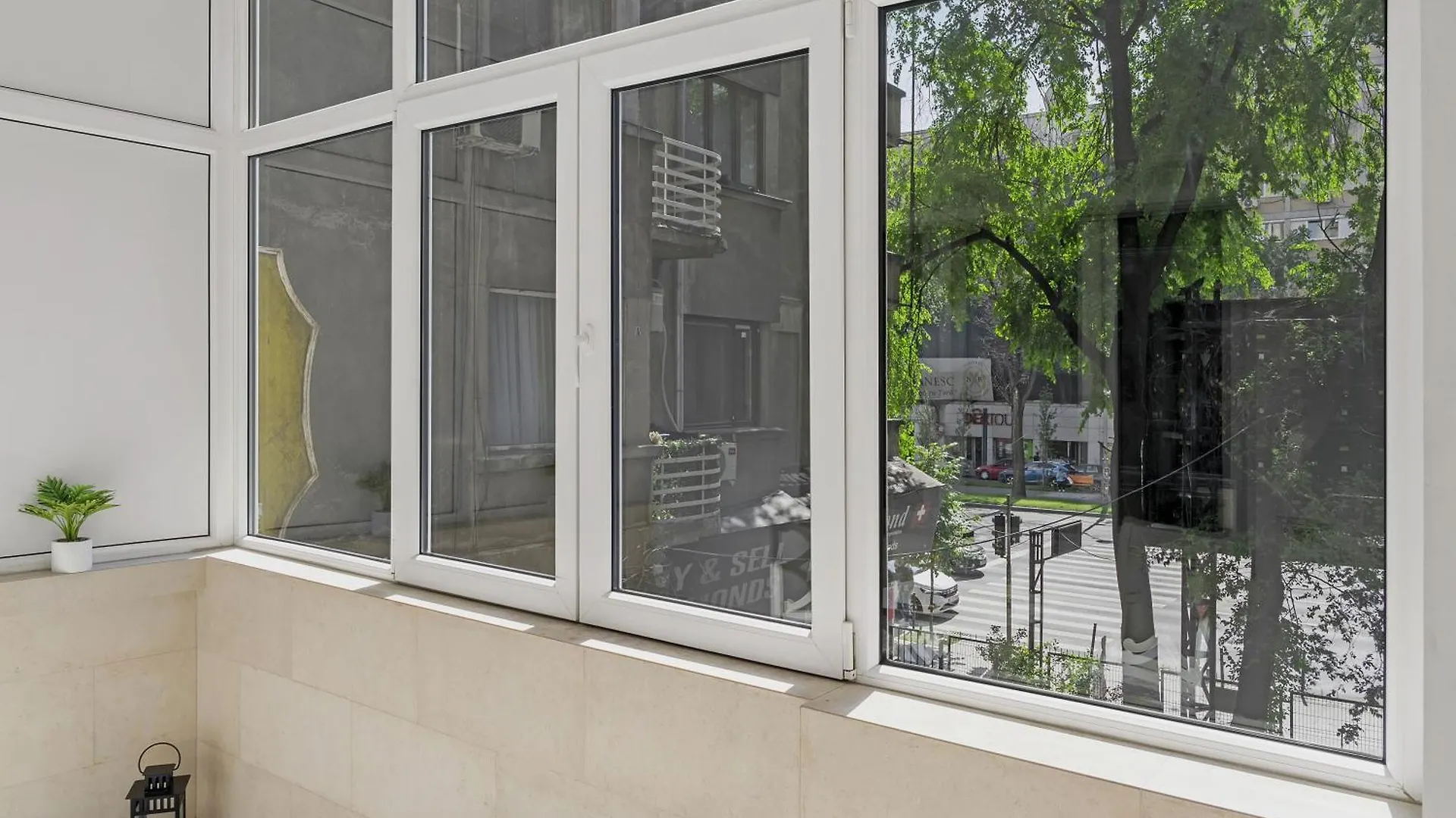 Sweet Luxury Three Rooms Apartment City Center Universitate Bucharest