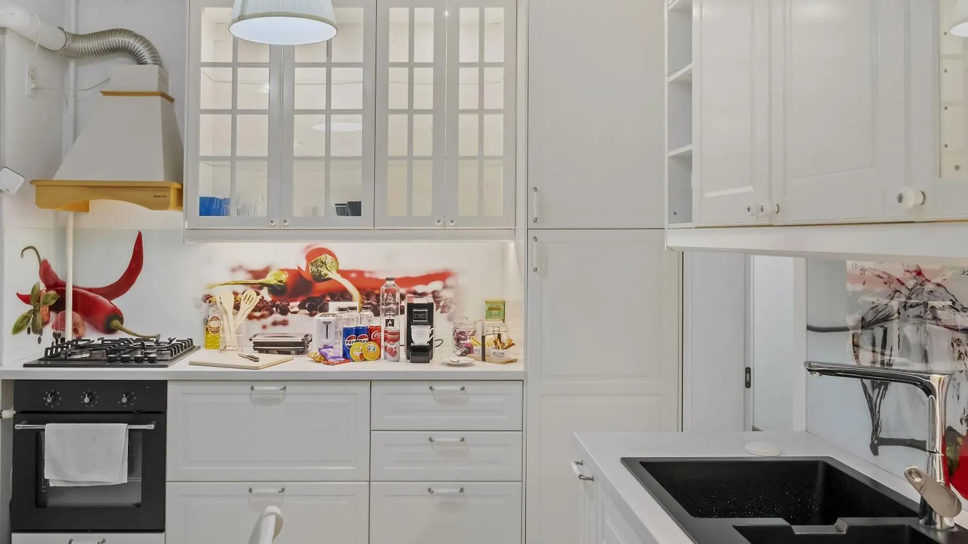 Sweet Luxury Three Rooms Apartment City Center Universitate Bucharest Romania