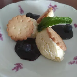 ** Hotel Restaurant Notre Dame France